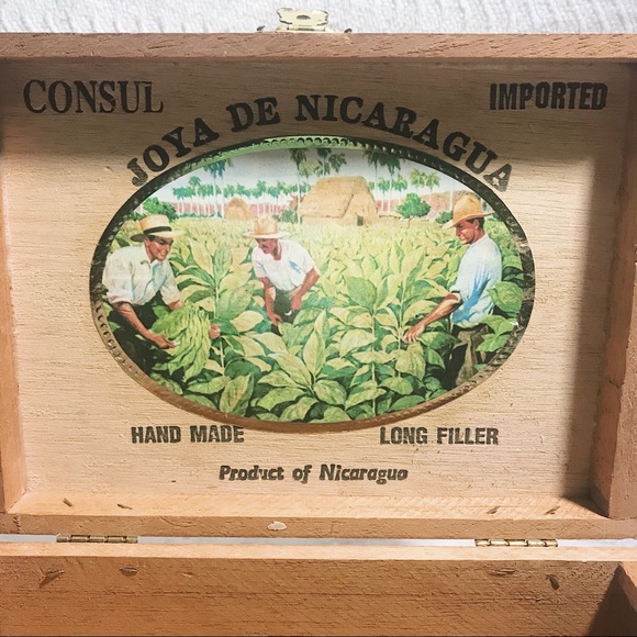 Vintage Handmade Nicaragua Cigar Wooden Box - Picture 2 of 7